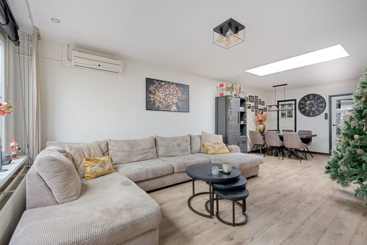 Foto 16 van Rozenstraat 13