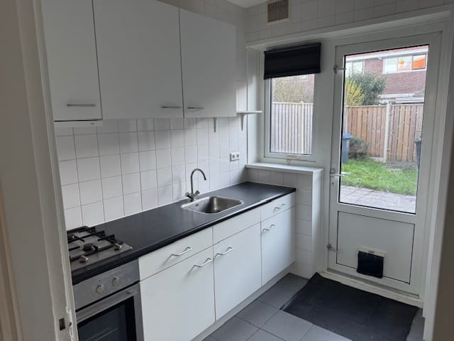 Foto 2 van E. de Bruynstraat 9