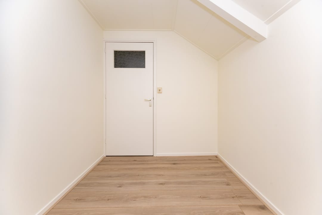 Photo 23 of Nes 214-A