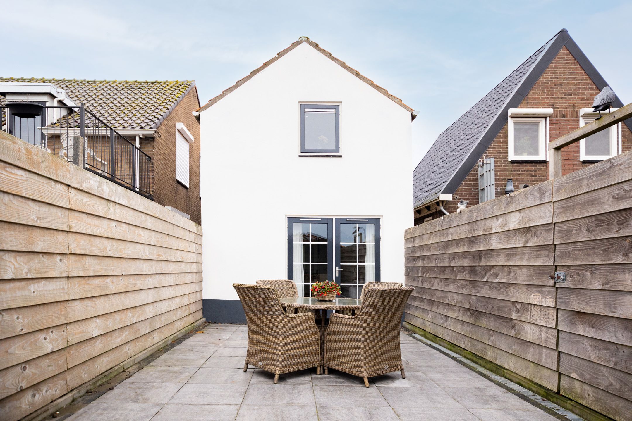 Photo 30 of Nes 214-A