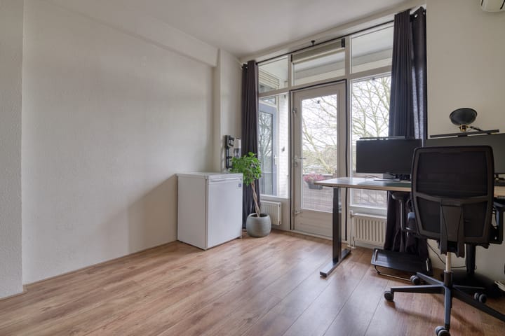 Foto 21 van Schrijverspark 169-03