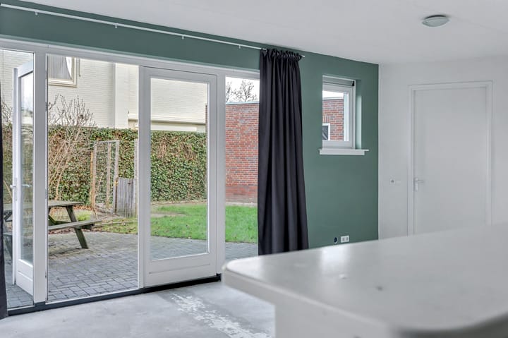 Foto 16 van Bocholtsestraat 77