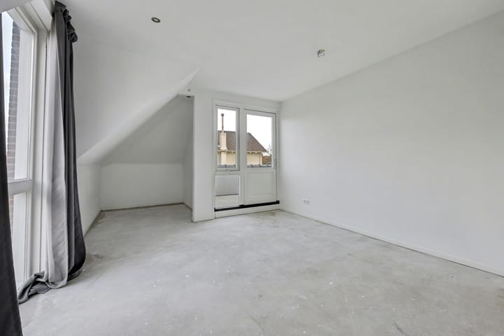 Foto 25 van Bocholtsestraat 77