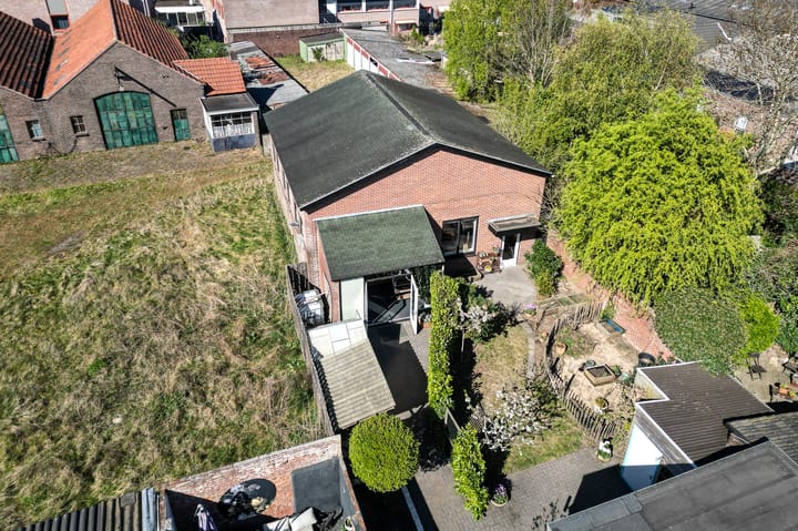 Foto 3 van Berghemseweg 86