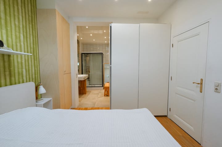 Foto 15 van Berghemseweg 86