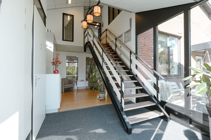 Foto 33 van Berghemseweg 86