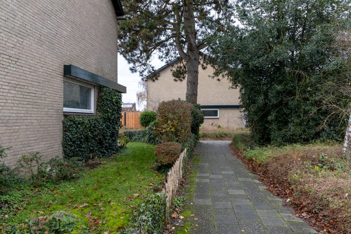 Photo 5 of Boterbloemweg 36