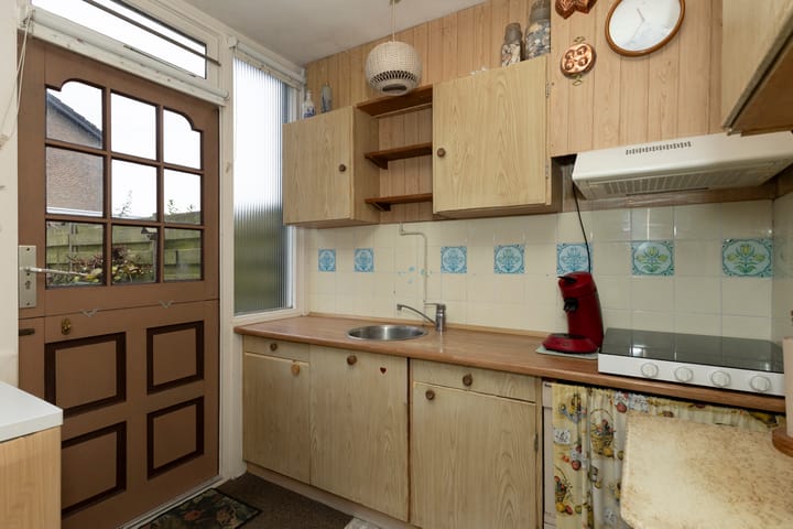 Photo 15 of Boterbloemweg 36