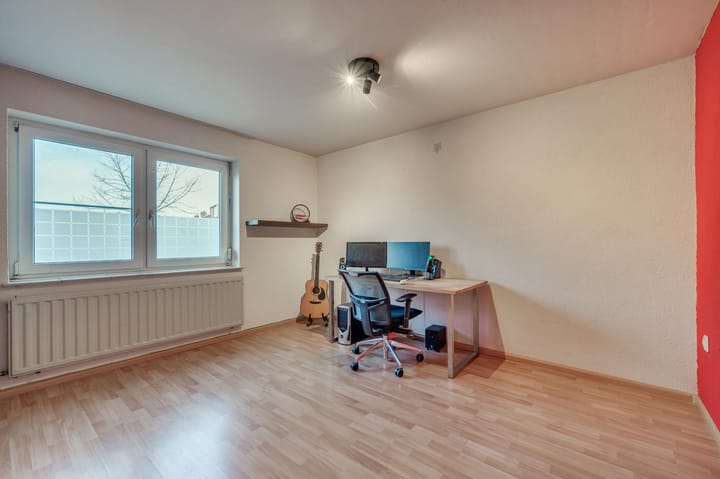 Photo 21 of Maasveldstraat 22