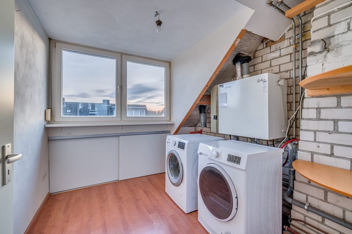 Photo 34 of Maasveldstraat 22