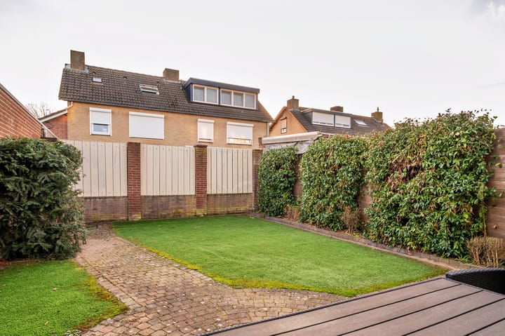 Photo 37 of Maasveldstraat 22