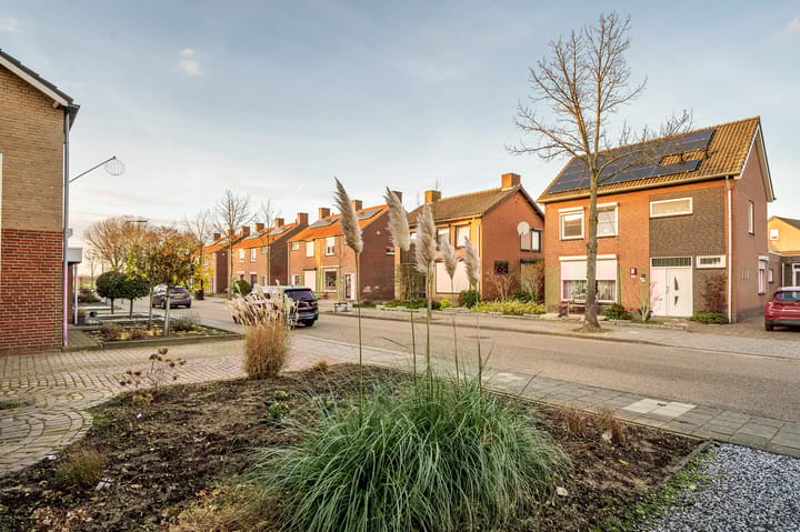 Photo 44 of Maasveldstraat 22