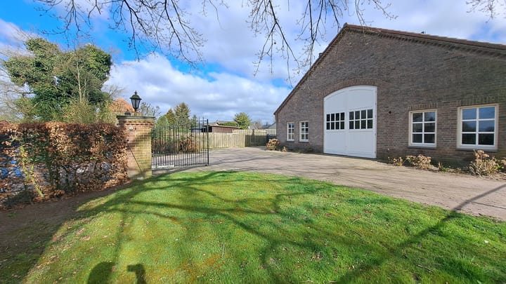 Foto 22 van Loverensedijk 3-A