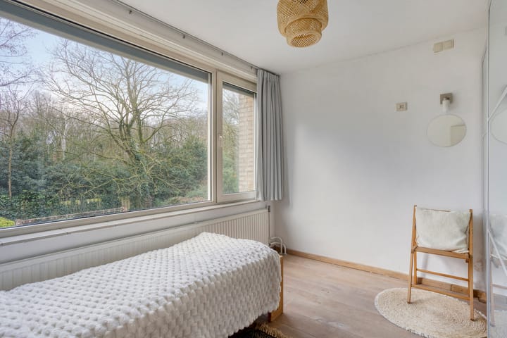 Foto 32 van Leeuwenbeklaan 36