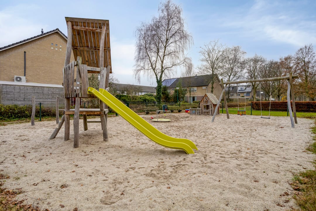 Foto 38 van Leeuwenbeklaan 36