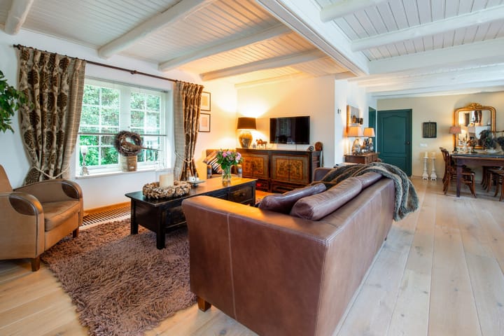 Photo 2 of Moleneindsestraat 8