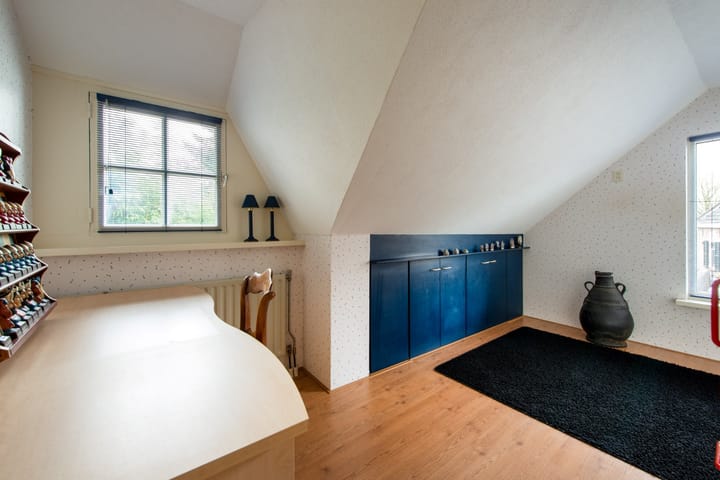 Photo 27 of Moleneindsestraat 8