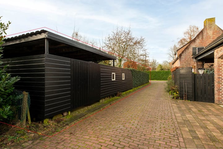 Photo 49 of Moleneindsestraat 8