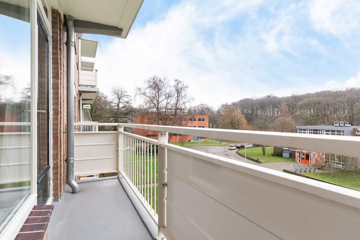 Foto 15 van Bernhardlaan 35-3