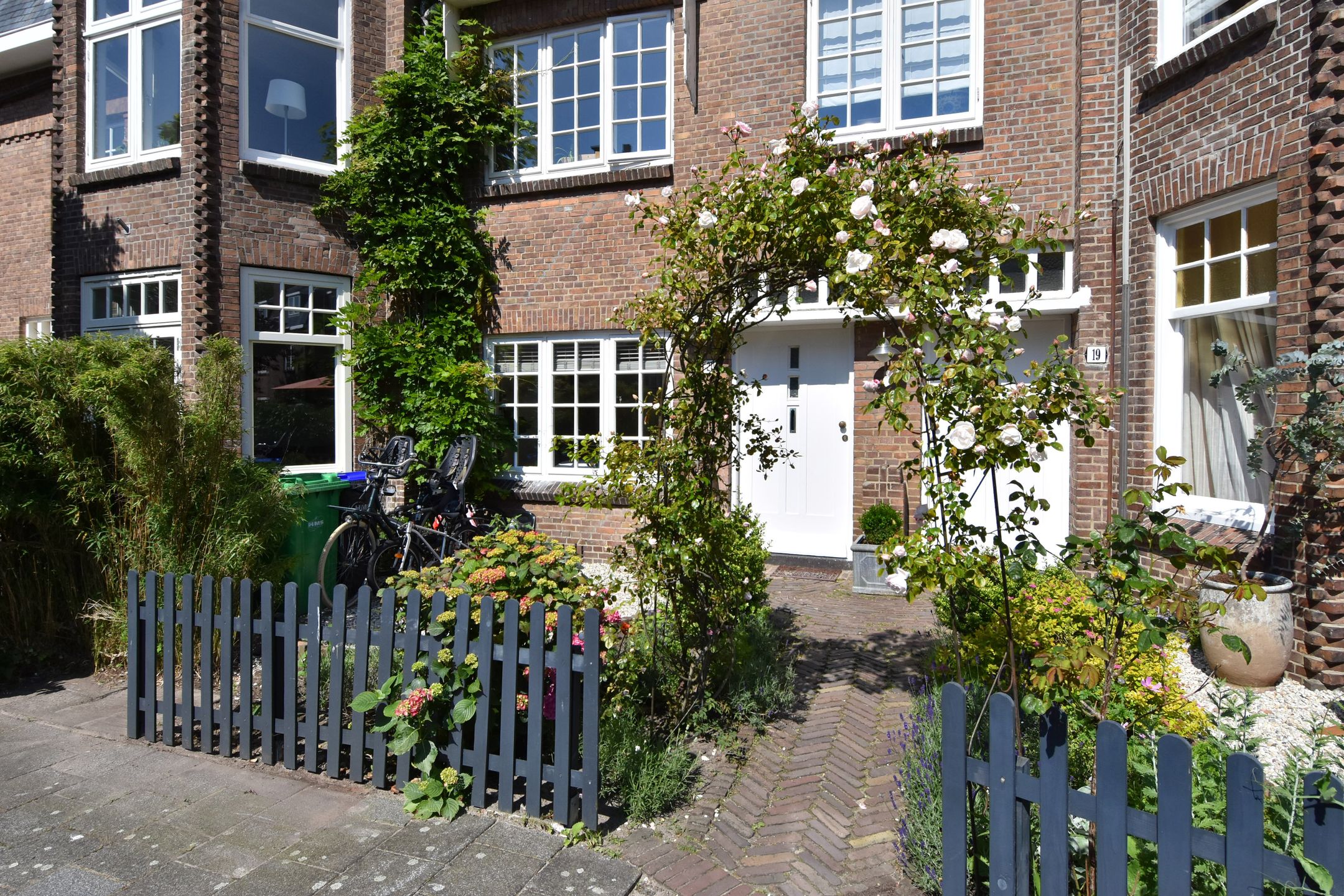 Photo 3 of Spreeuwenlaan 21