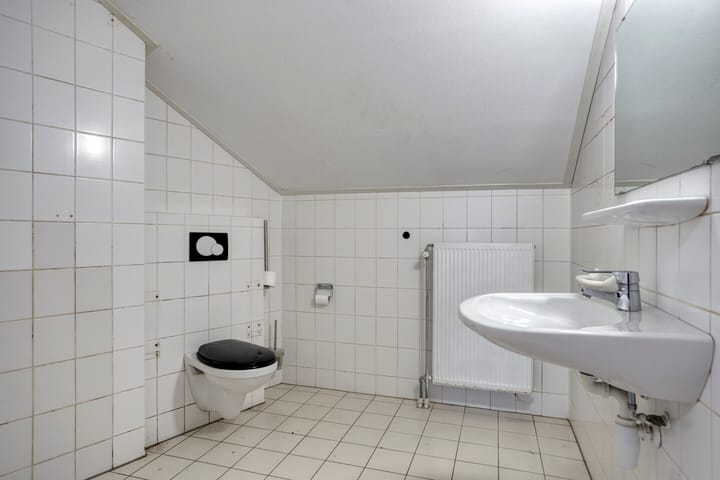 Photo 17 of Infirmerie 24-A