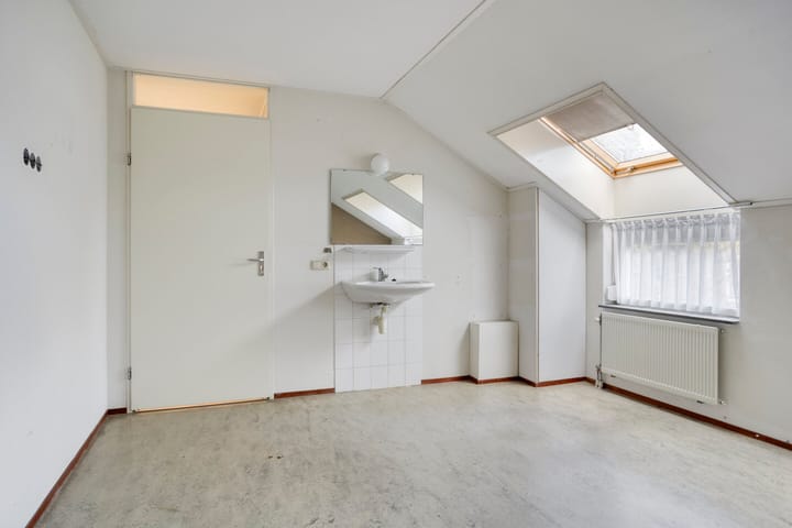 Photo 20 of Infirmerie 24-A