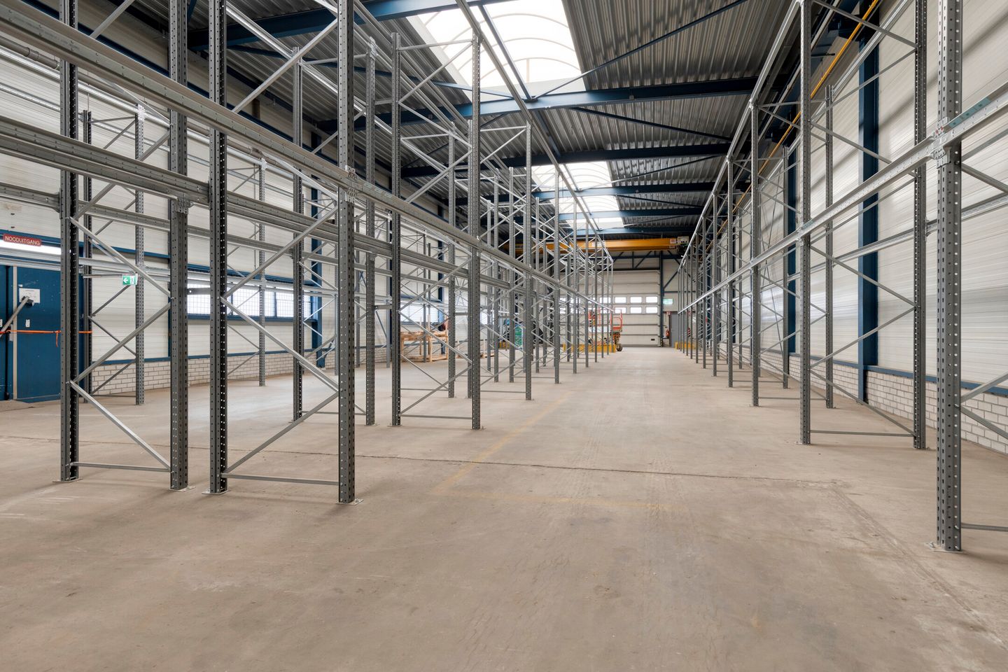 View photo 3 of Industrieweg 34-C