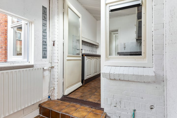 Foto 9 van Tjerk Hiddesstraat 64