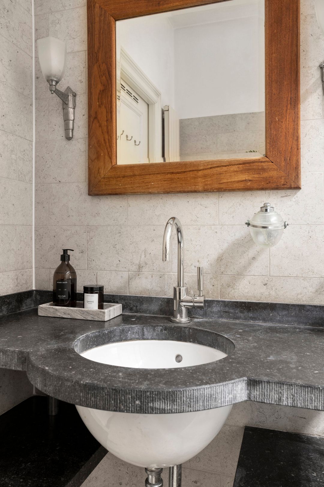 Photo 31 of Galgewater 11