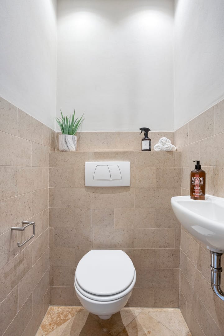 Photo 33 of Galgewater 10