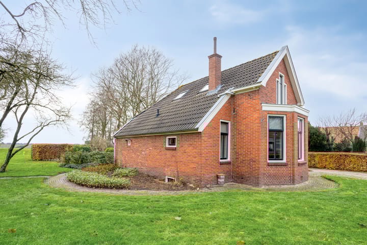 Photo 37 of Dorpsstraat 184