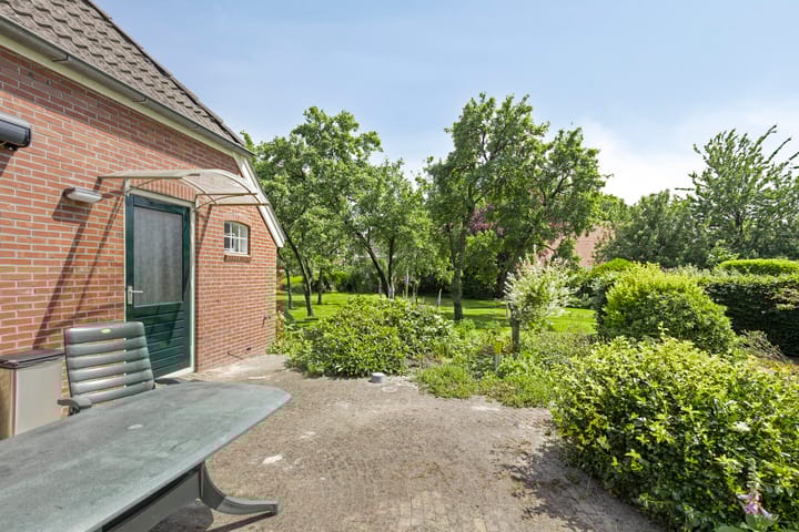 Photo 48 of Dorpsstraat 184