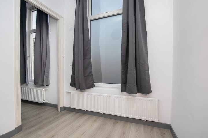 Foto 10 van Weimarstraat 105