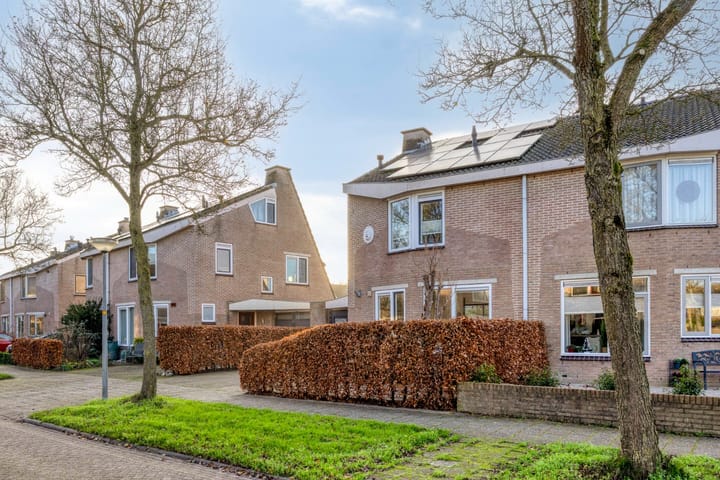 Foto 26 van Hazeleger 50