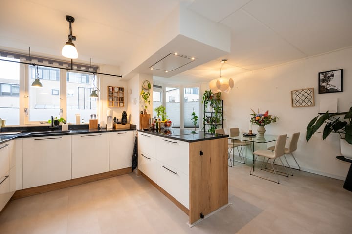 Foto 8 van Bob Marleystraat 16