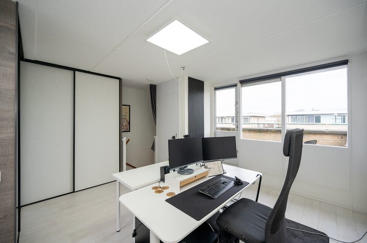 Foto 28 van Bob Marleystraat 16