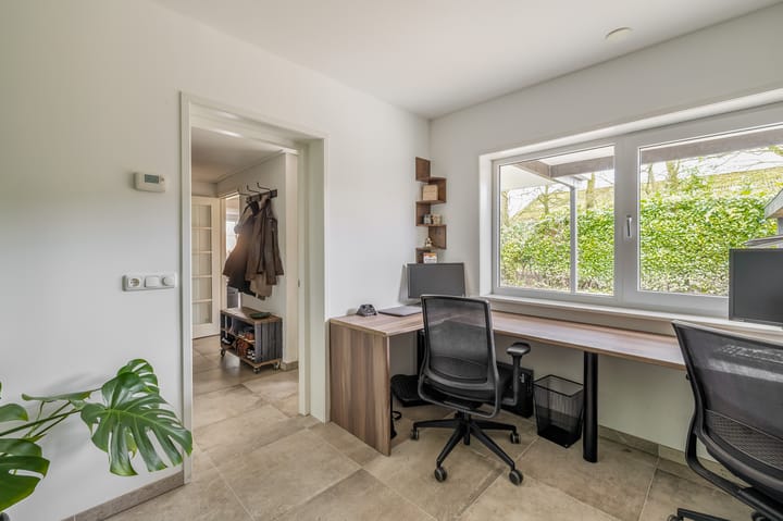 Photo 21 of Noordermeerweg 49-A