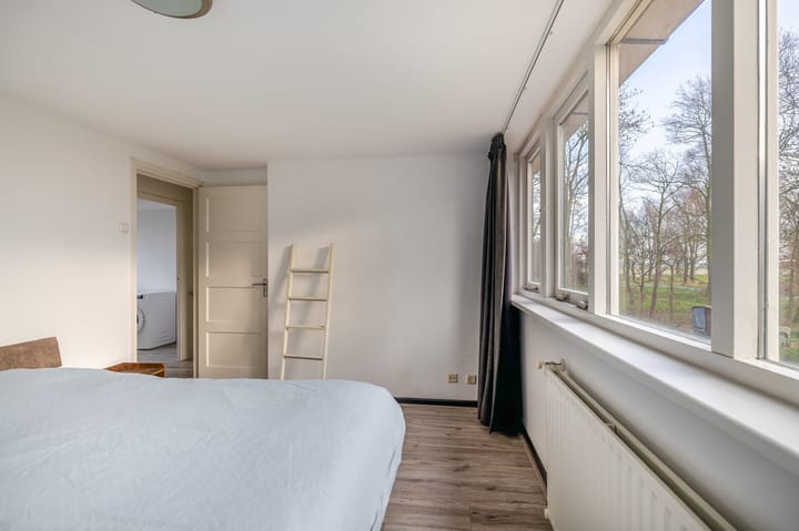 Photo 28 of Noordermeerweg 49-A