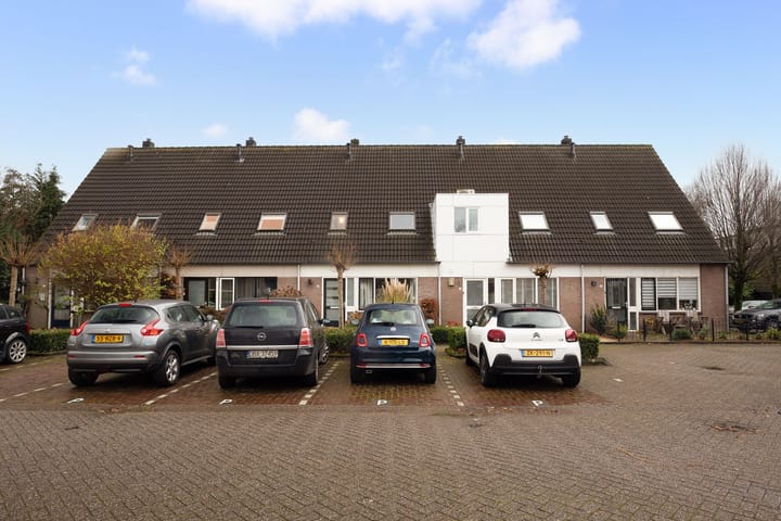 Foto 4 van Emmahof 18