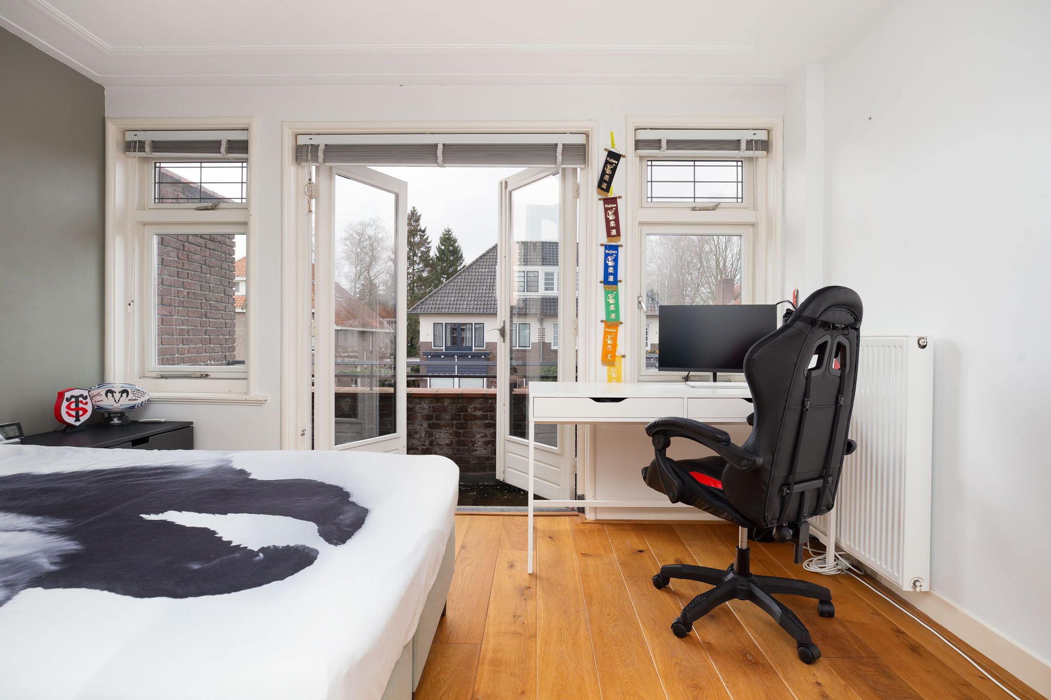 Photo 33 of Mr. van Coothstraat 53-C