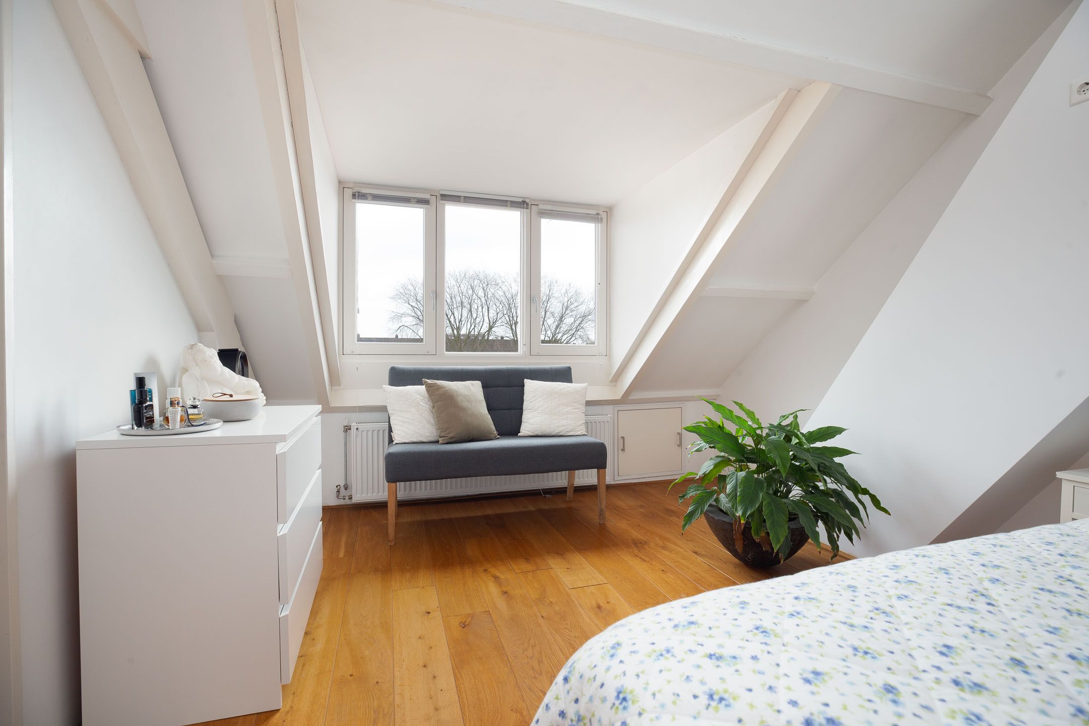 Photo 42 of Mr. van Coothstraat 53-C