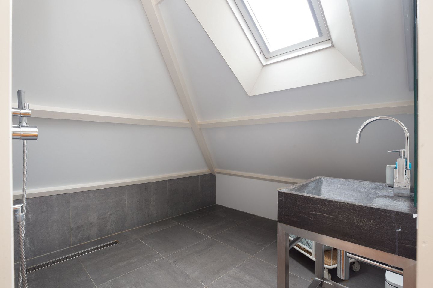 Photo 44 of Mr. van Coothstraat 53-C