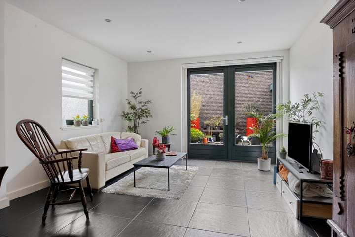 Burgemeester Posweg 12 B