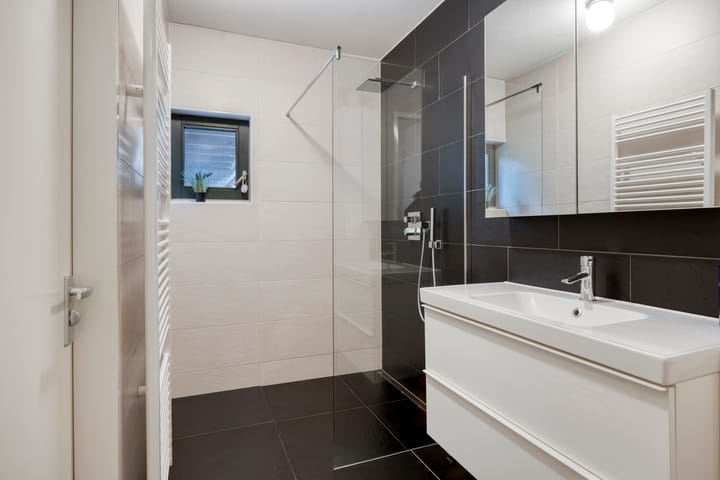 Foto 19 van Burgemeester Posweg 12-B