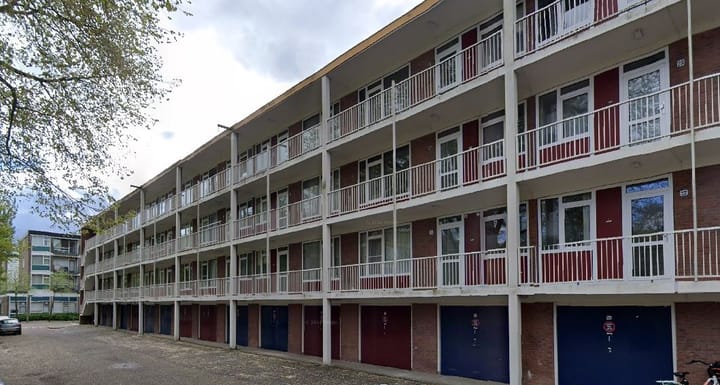 Foto 1 van Sandhorst 9