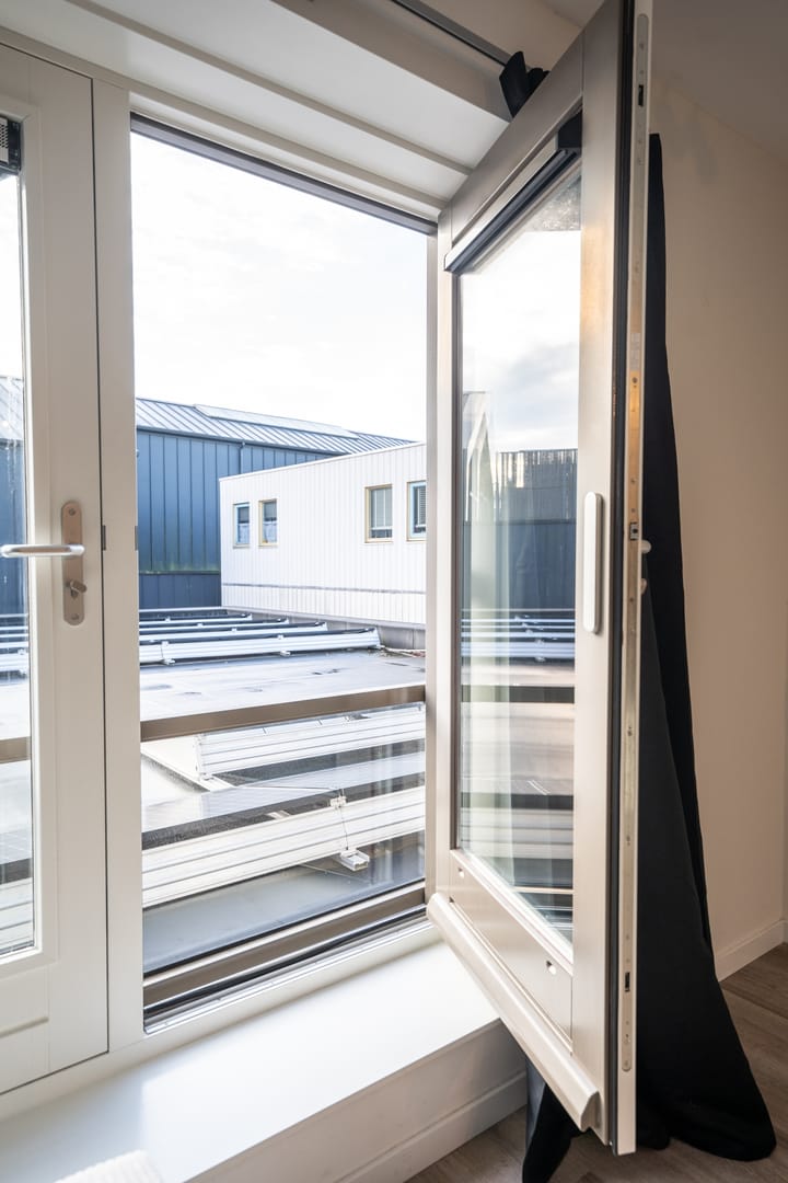 Foto 13 van Nikadel 26-A