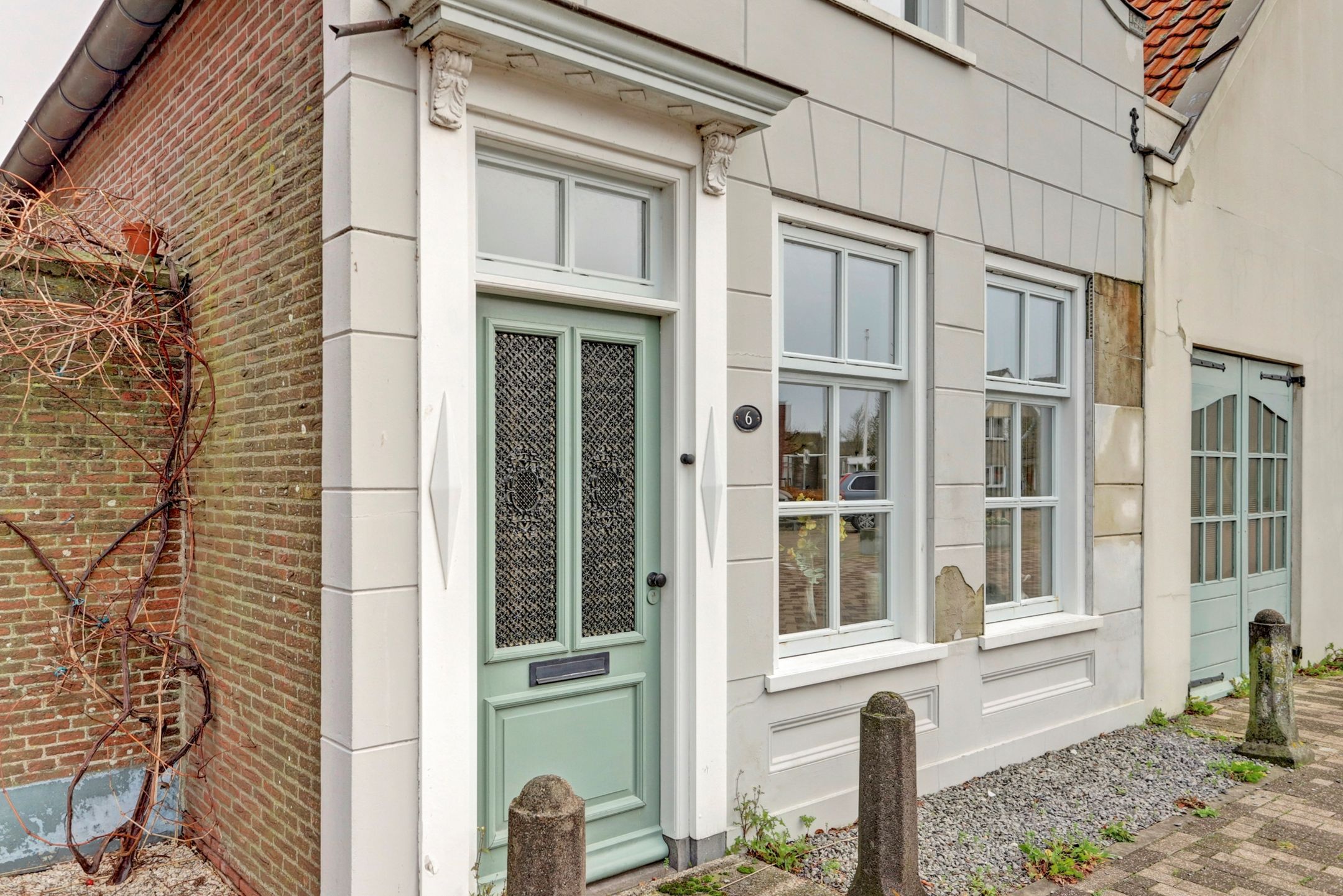 Photo 6 of Graaf Florisweg 6-A