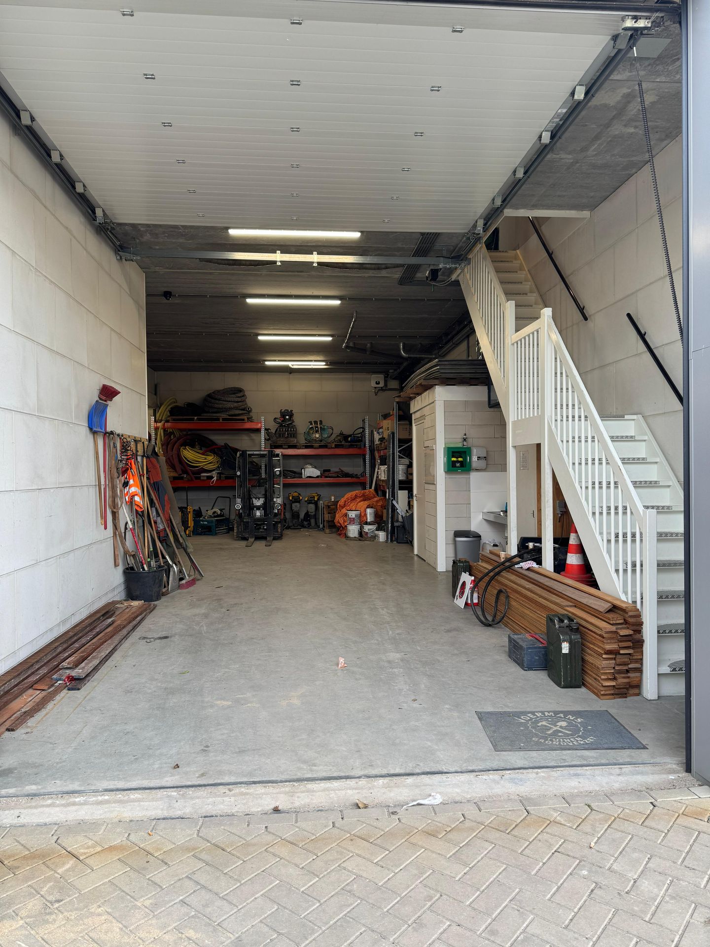 View photo 2 of Havenstraat 52-H