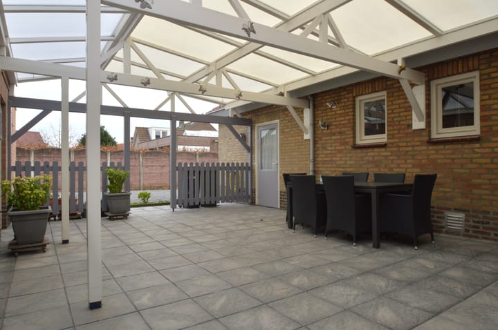 Foto 29 van Oktoberstraat 4