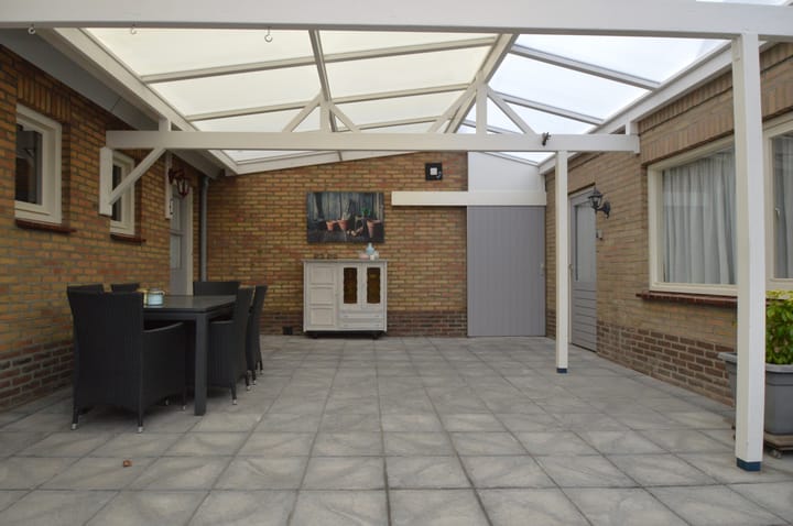 Foto 33 van Oktoberstraat 4